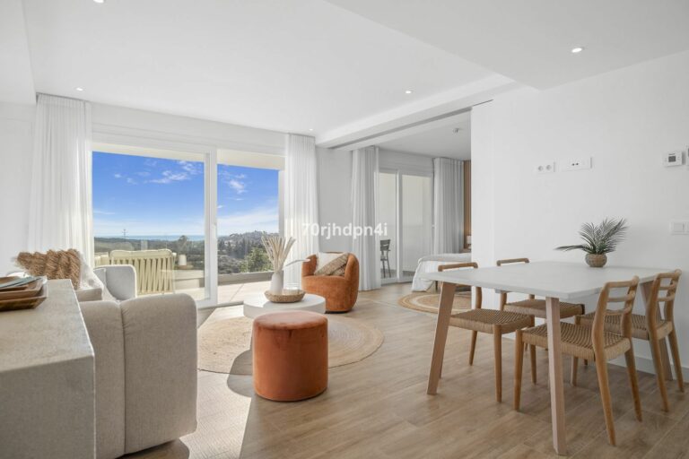 b4a89d7d96108e88b581ce65826cd130 - 1