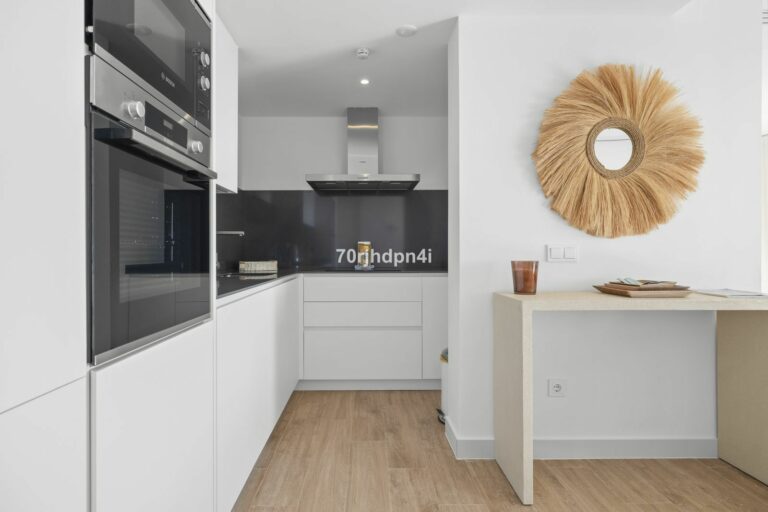 b4a89d7d96108e88b581ce65826cd130 - 14