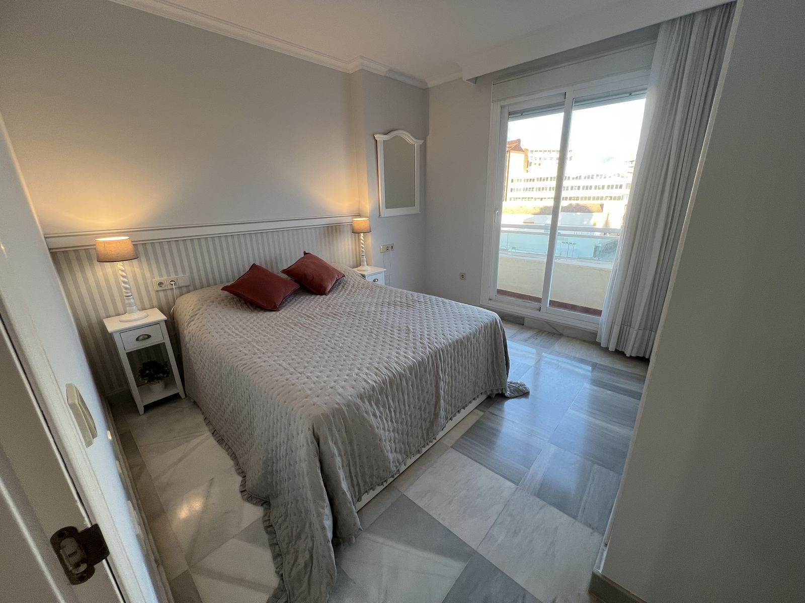 b4c3506736daa30d4df85eb3361c0846 - 4