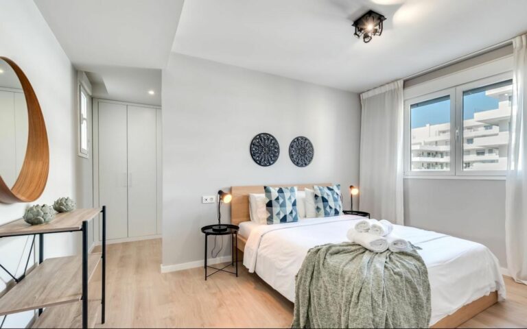 b4cda2521daaab0952b248e57e1223a2 - 14