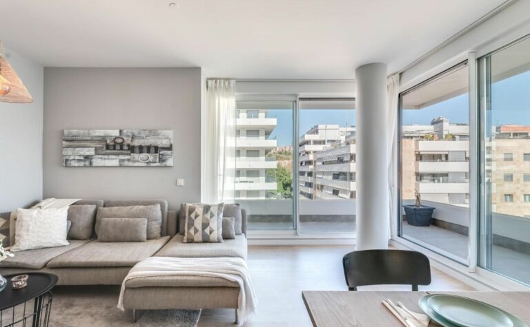 b4cda2521daaab0952b248e57e1223a2 - 3