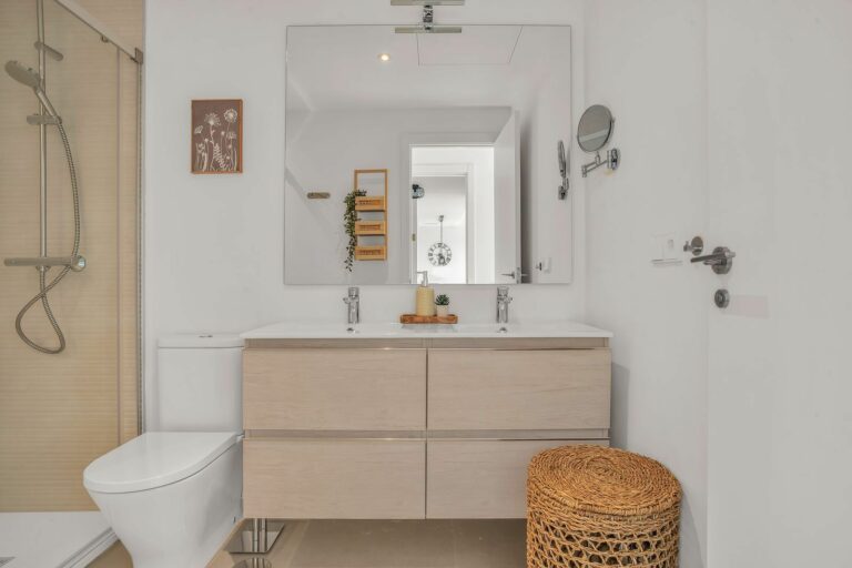 b5165216878431b70197911e5cb7841e - 12