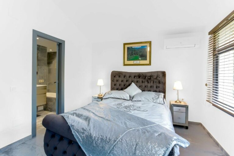 b53113c883afe22258922e409f545ba2 - 11