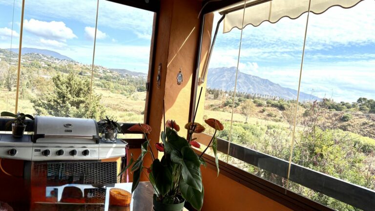 b7ae3350d5021d6fafc7b9b0d01ddc16 - 9