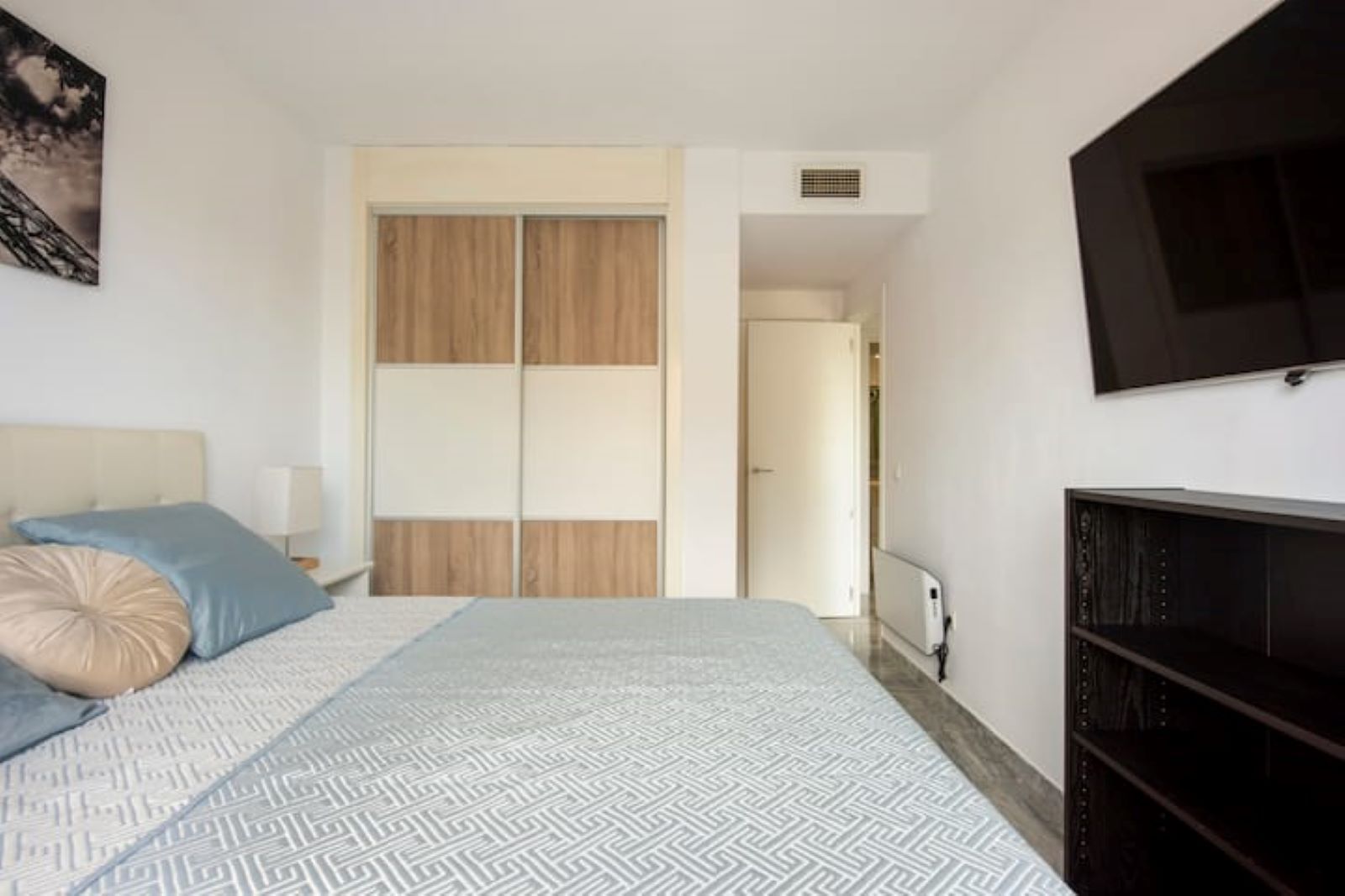 b7d9baa6a7cf8ae068e418c8cdf91a96 - 12