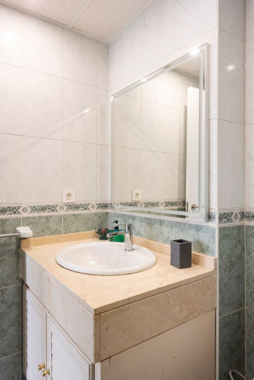 b7d9baa6a7cf8ae068e418c8cdf91a96 - 15