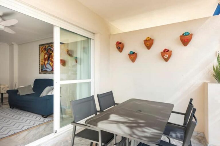 b7d9baa6a7cf8ae068e418c8cdf91a96 - 7