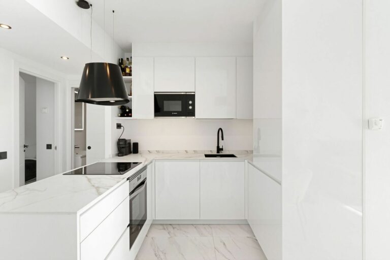 b8f24c73e12ba49e6c3480c30a8eee12 - 10