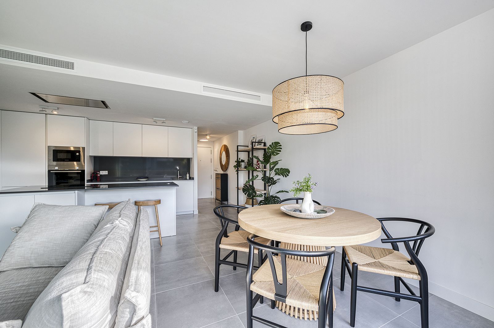 ba5f0eeb40ebe52de5ae513284c9f65c - 12