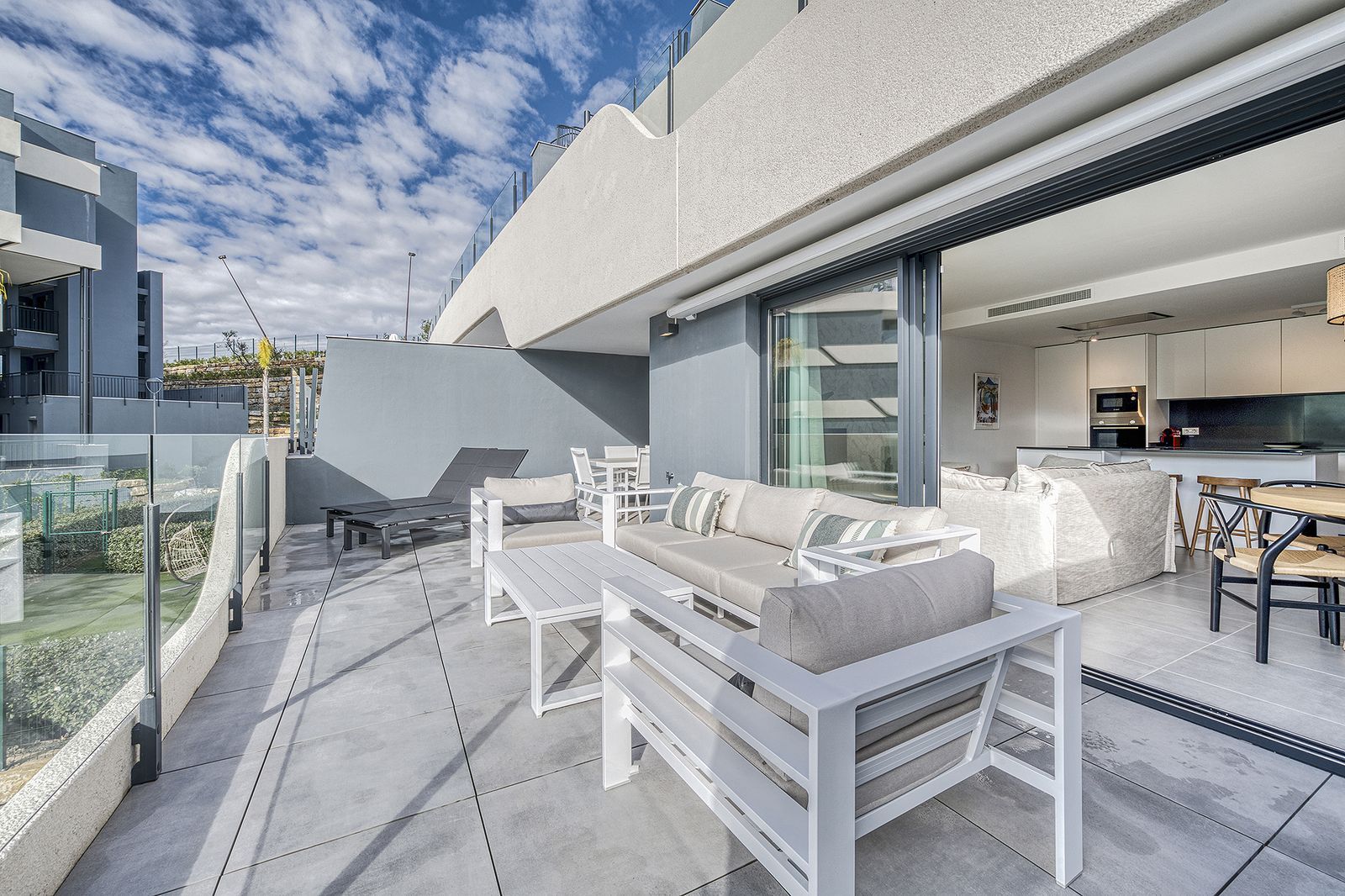 ba5f0eeb40ebe52de5ae513284c9f65c - 3