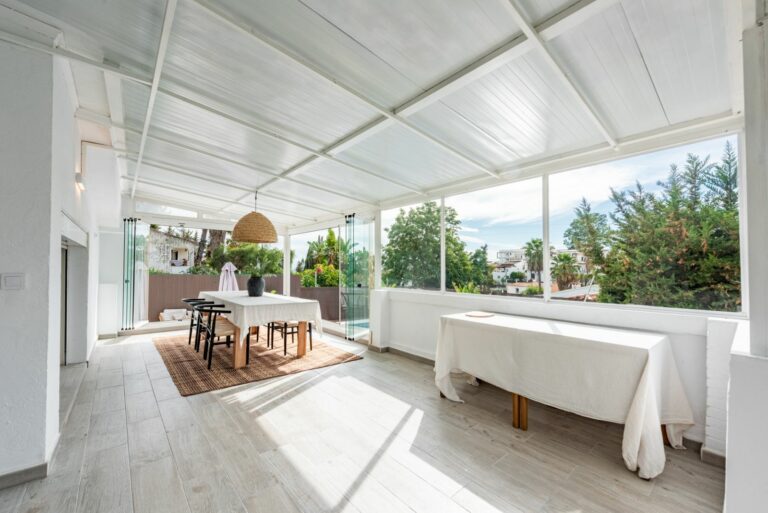 bb11480addc8aaea94ee4e3958780a57 - 2