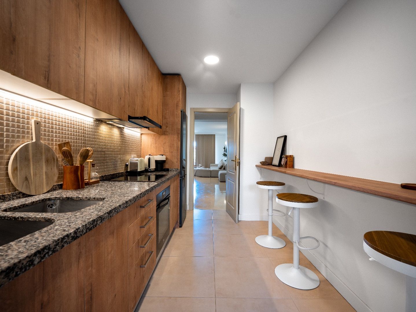 bb2c5e5b90f7881fc09ff3deaef9517d - 7