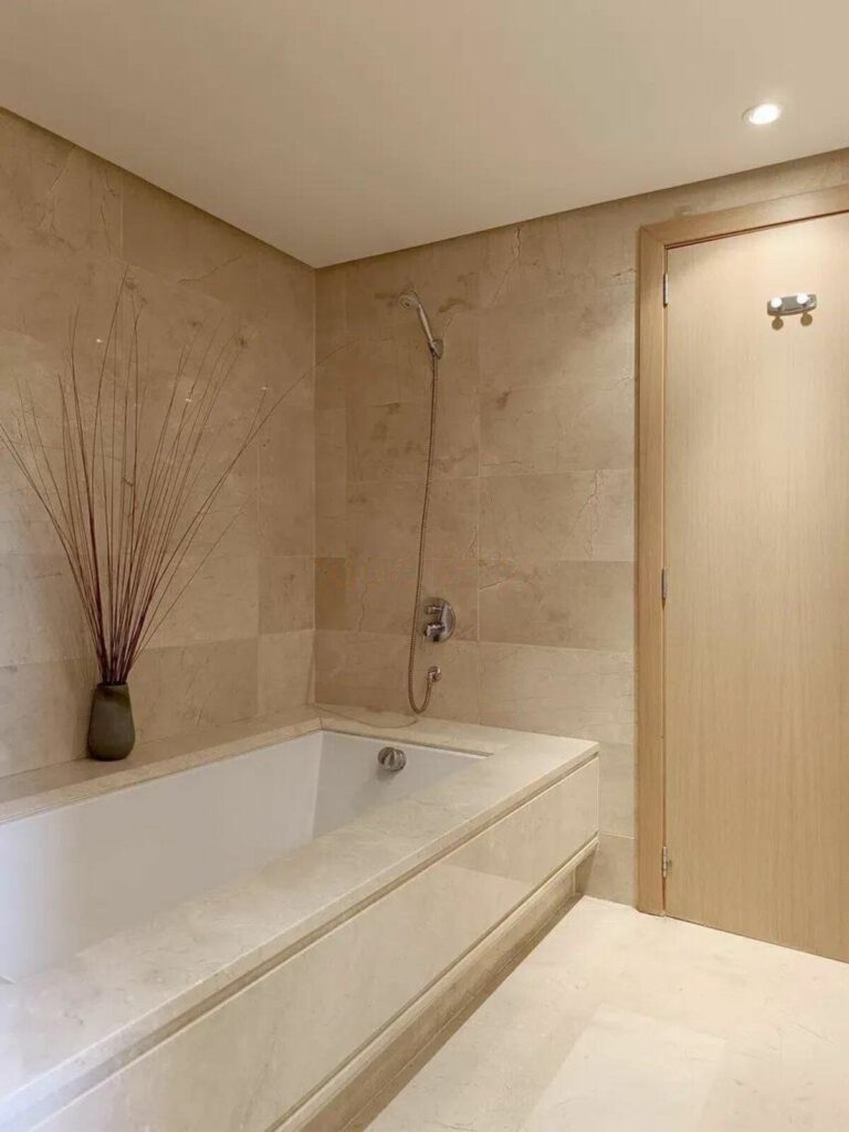 bdc2aa355212655ff4935225f4245ac8 - 11