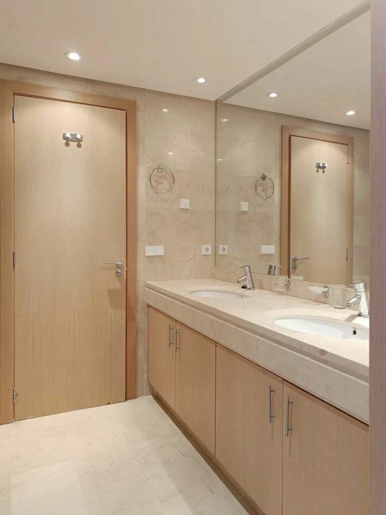 bdc2aa355212655ff4935225f4245ac8 - 12