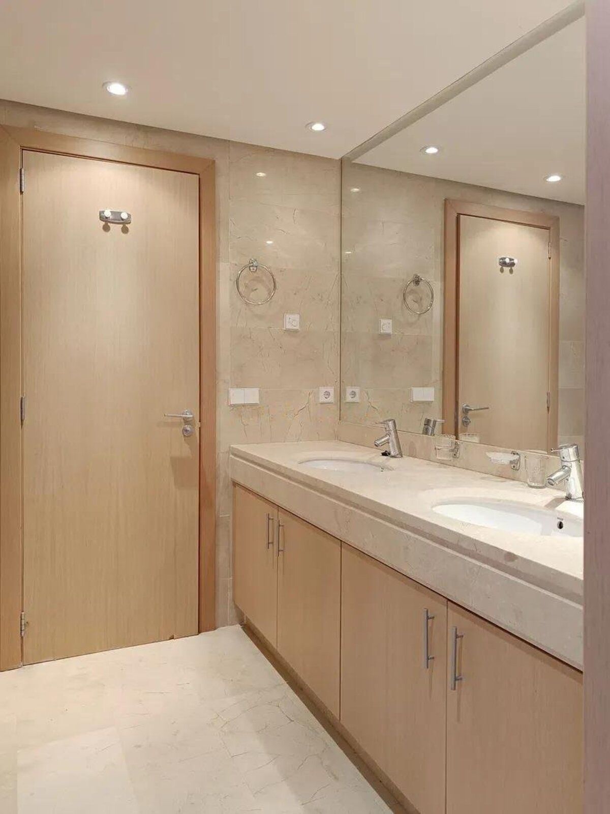 bdc2aa355212655ff4935225f4245ac8 - 12