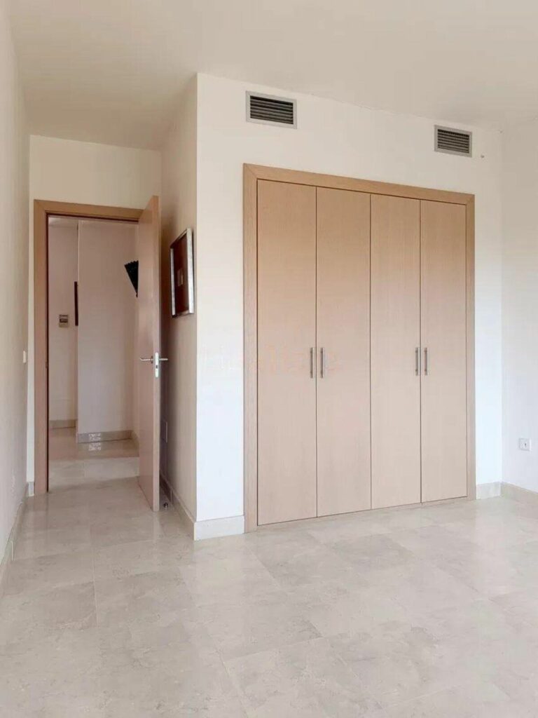 bdc2aa355212655ff4935225f4245ac8 - 14