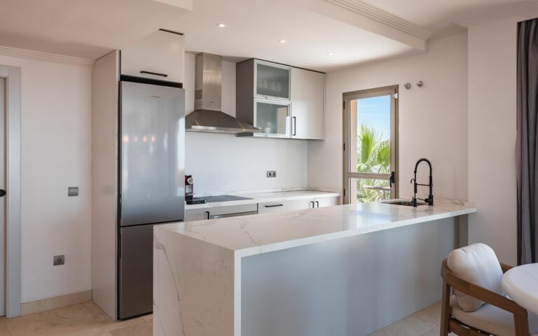 be349430c0f5296313ecce0cec730516 - 14