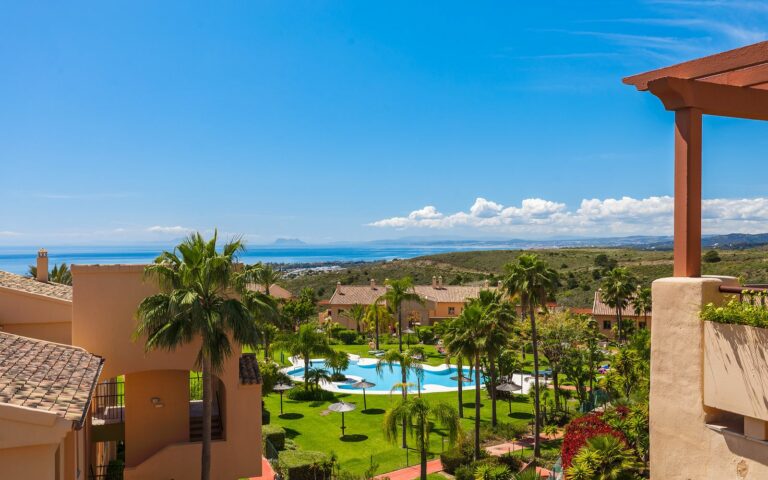 be349430c0f5296313ecce0cec730516 - 4