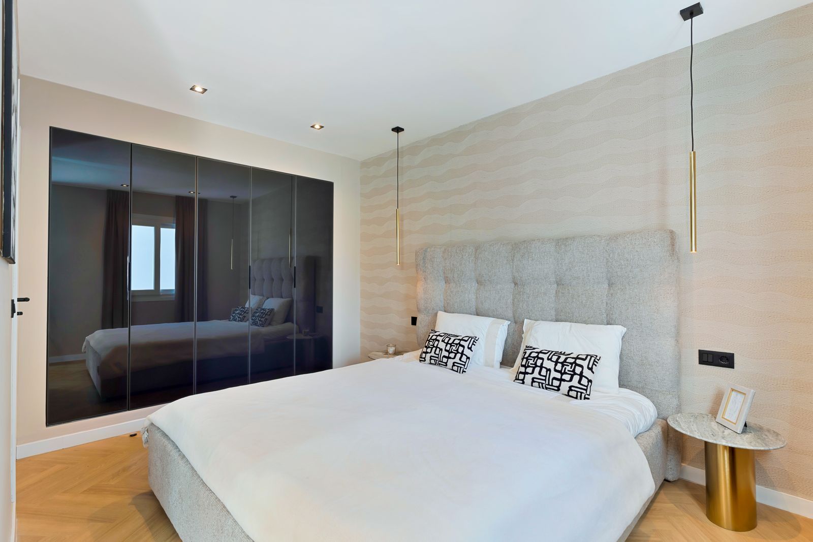 c00d022debb80d4a424f80f691897f1b - 15