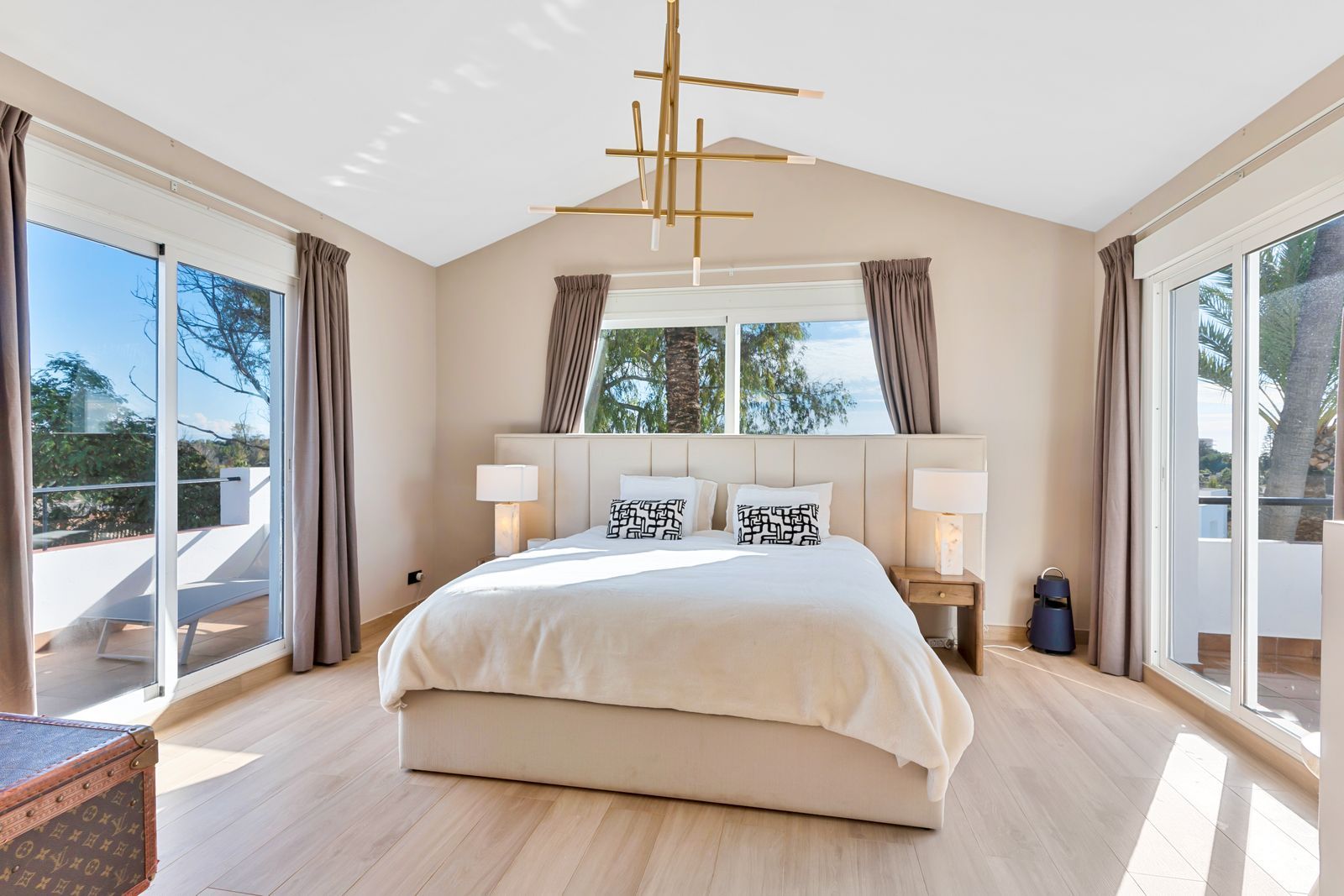 c00d022debb80d4a424f80f691897f1b - 2