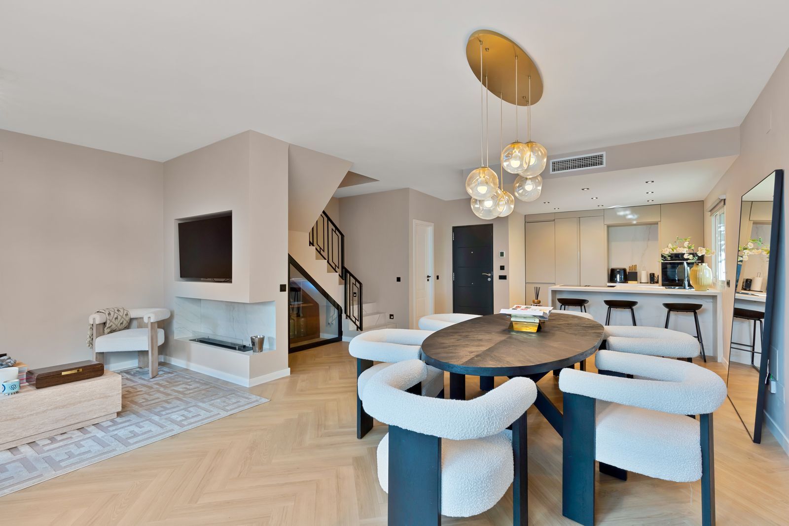 c00d022debb80d4a424f80f691897f1b - 6