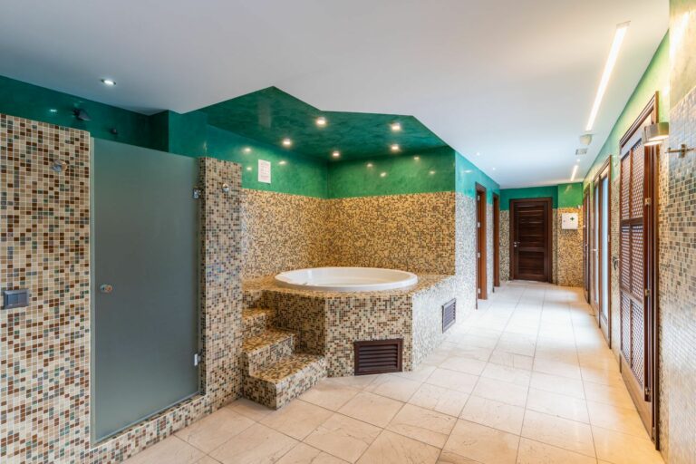 c11b4de962251cdf071495446cde035e - 14