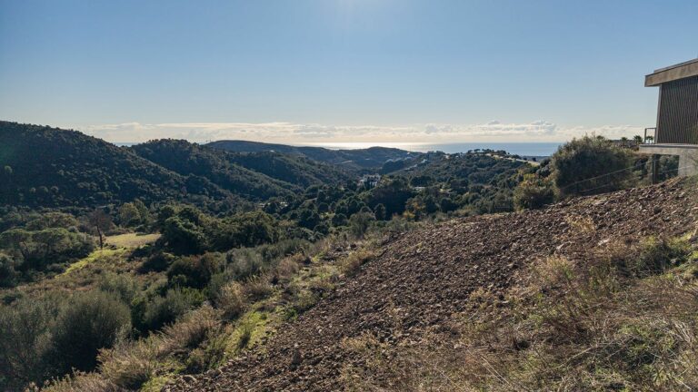 c179bd2c35bfe07f134679c40a3c9921 - 12