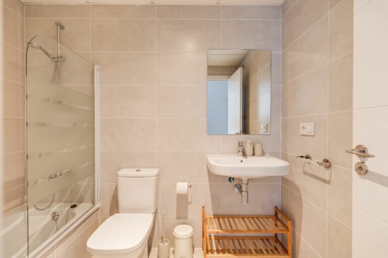 c24f4f809f083275ede0ecbf29f1dc40 - 11