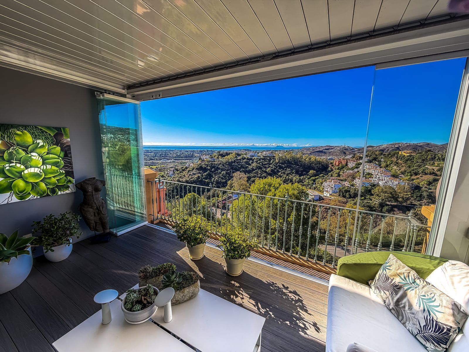 c27e746d4320af67b751d9553d3e3db6 - 1