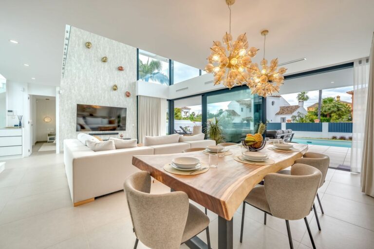 c2a0e0d146b05cb2d55c5ef3546509ee - 4