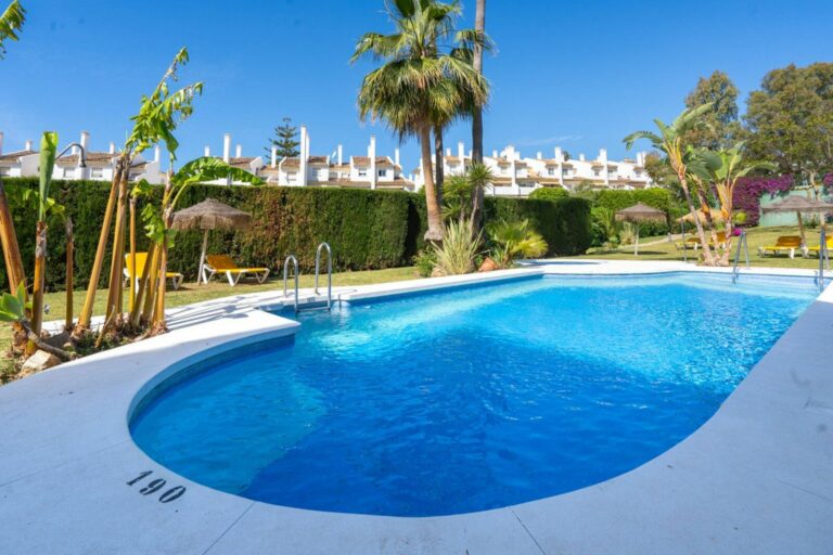 c39e0441c7beca88d69ad119a5231a25 - 13