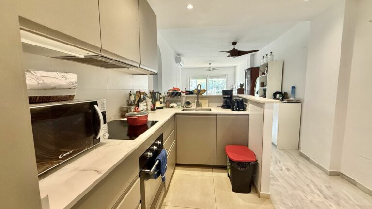 c39e0441c7beca88d69ad119a5231a25 - 14