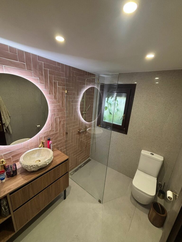 c3a65646da7fedafec90c42b0b7bad4b - 12