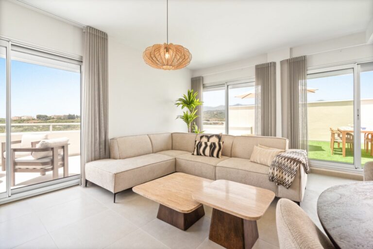 c572685b96cf925c52fc731c9bc74671 - 3