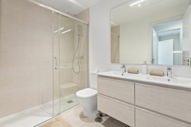 c572685b96cf925c52fc731c9bc74671 - 6