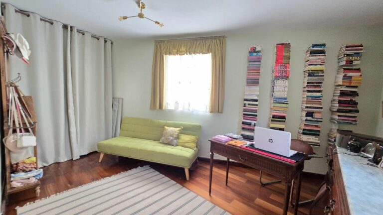 c579152e1a5fb09d0e29ca09c58a5887 - 13