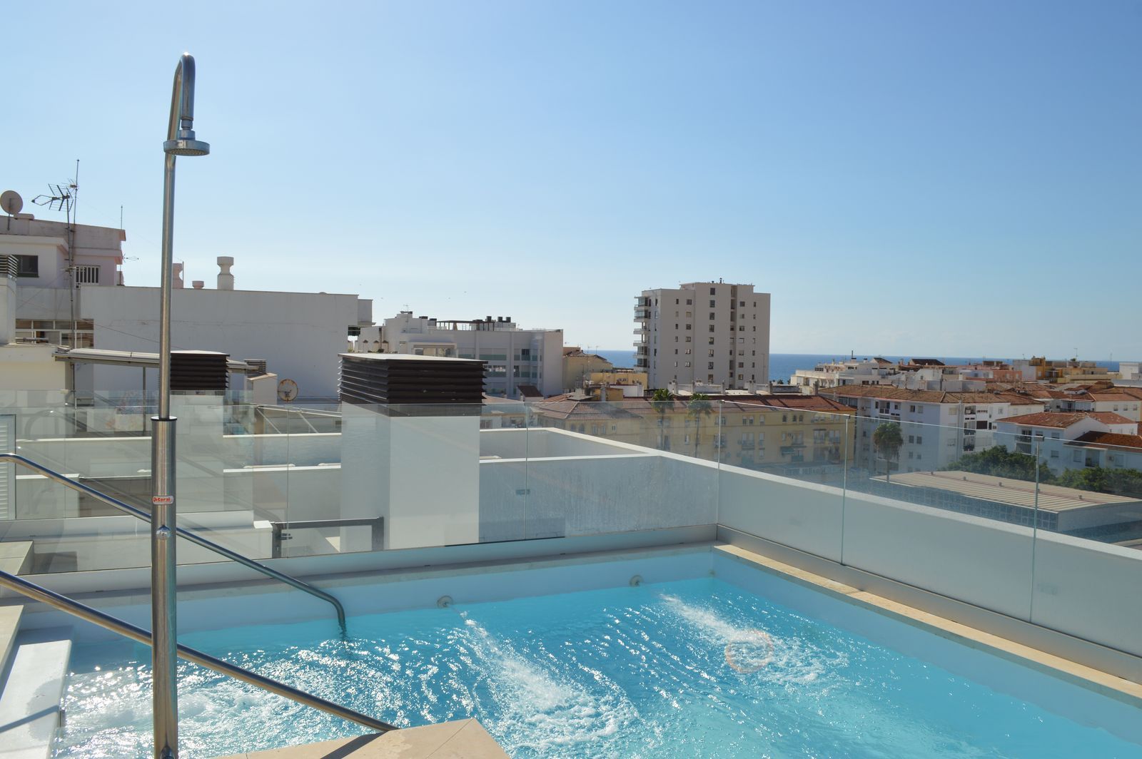 c586200a1cc93f21395f5e567c770e33 - 2