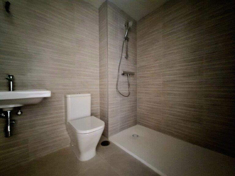 c586200a1cc93f21395f5e567c770e33 - 7