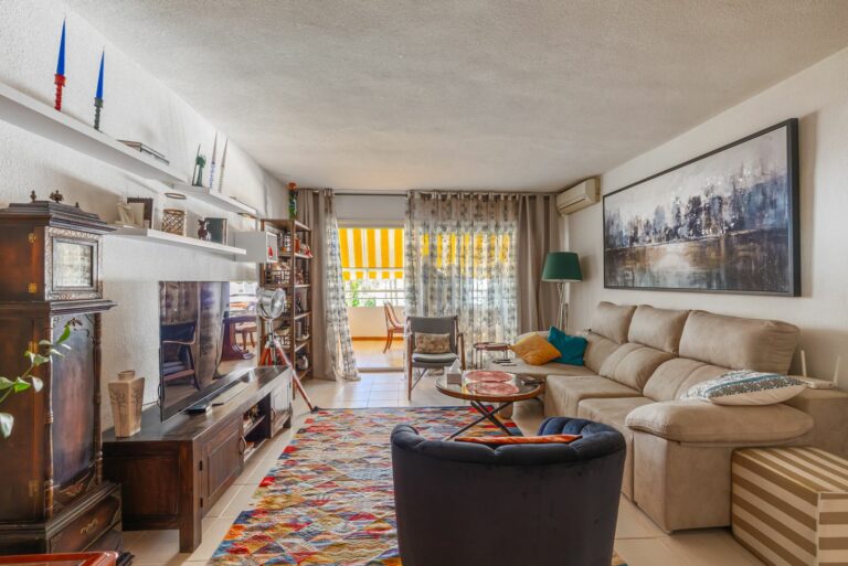 c62f57244850a0cb74c1b588e74d678e - 7