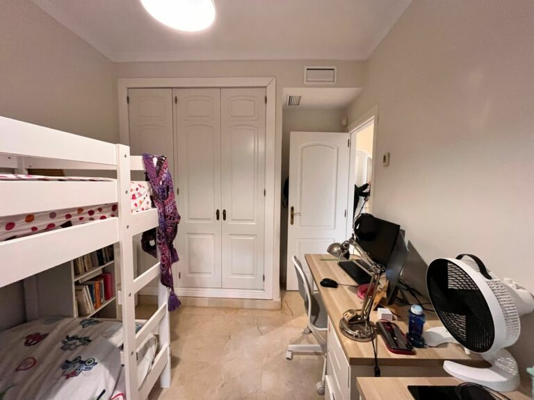 c67f6a57a7b155ce6e258f2e56f8dffc - 13