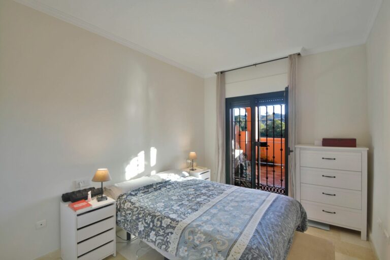 c67f6a57a7b155ce6e258f2e56f8dffc - 7