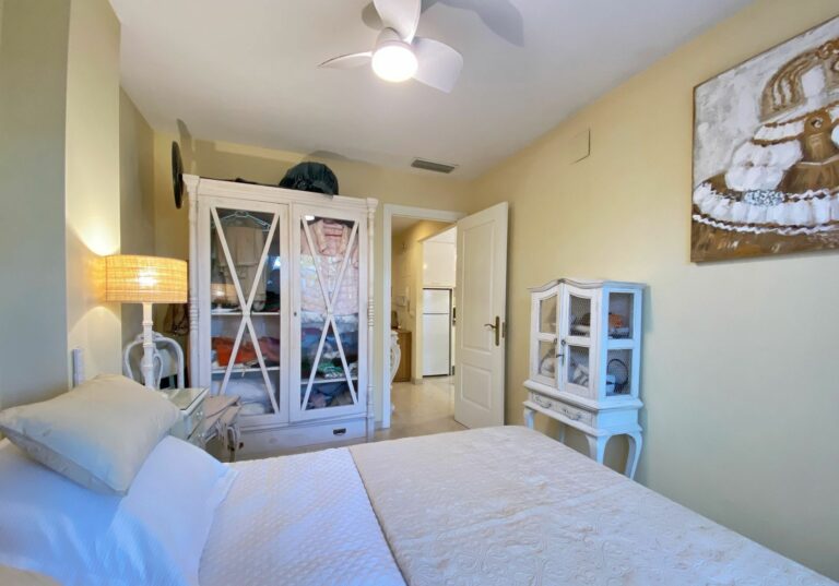 c78e9c0b349c1e15d80bd8d939fb9e99 - 11