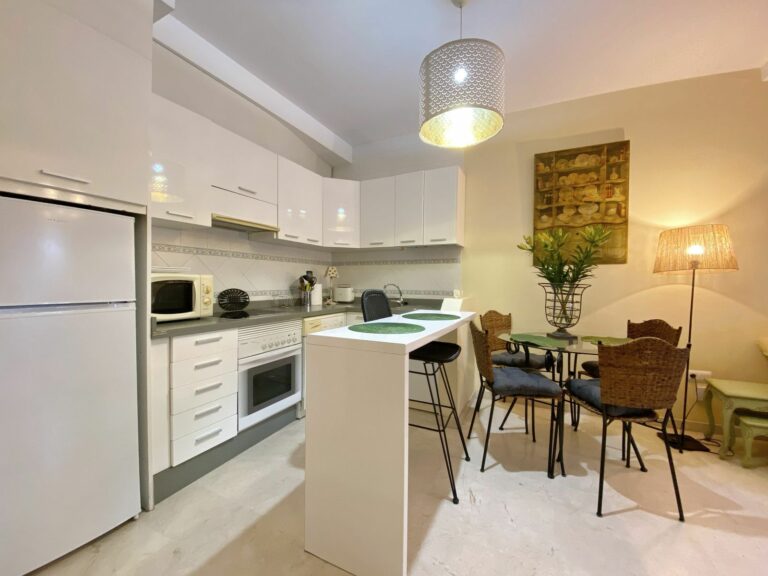 c78e9c0b349c1e15d80bd8d939fb9e99 - 12