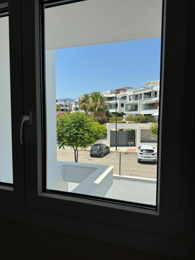 c7d4111c849bcdea5c74e1377e5b4e16 - 16