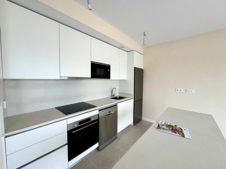 c7d4111c849bcdea5c74e1377e5b4e16 - 5