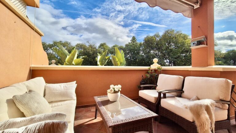 c81f517dbb2f0ecebd8ec2fd6c727ab7 - 11