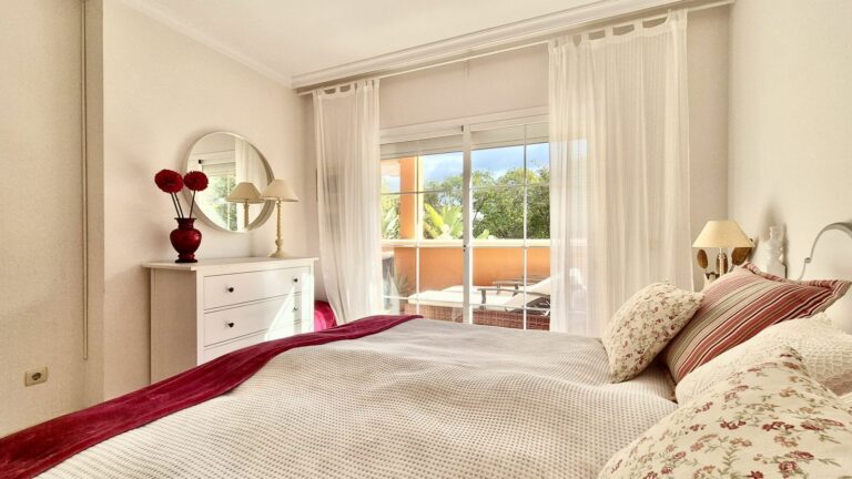 c81f517dbb2f0ecebd8ec2fd6c727ab7 - 3