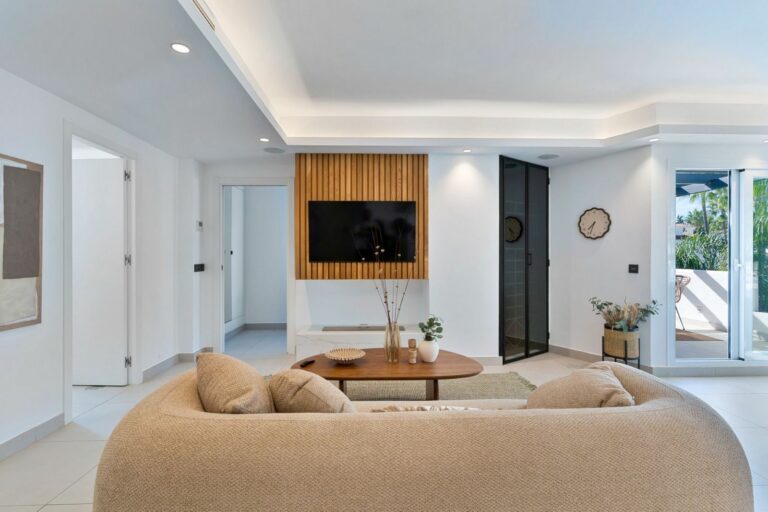 c8e9ada4bbdf27405b0330e0cb319399 - 3