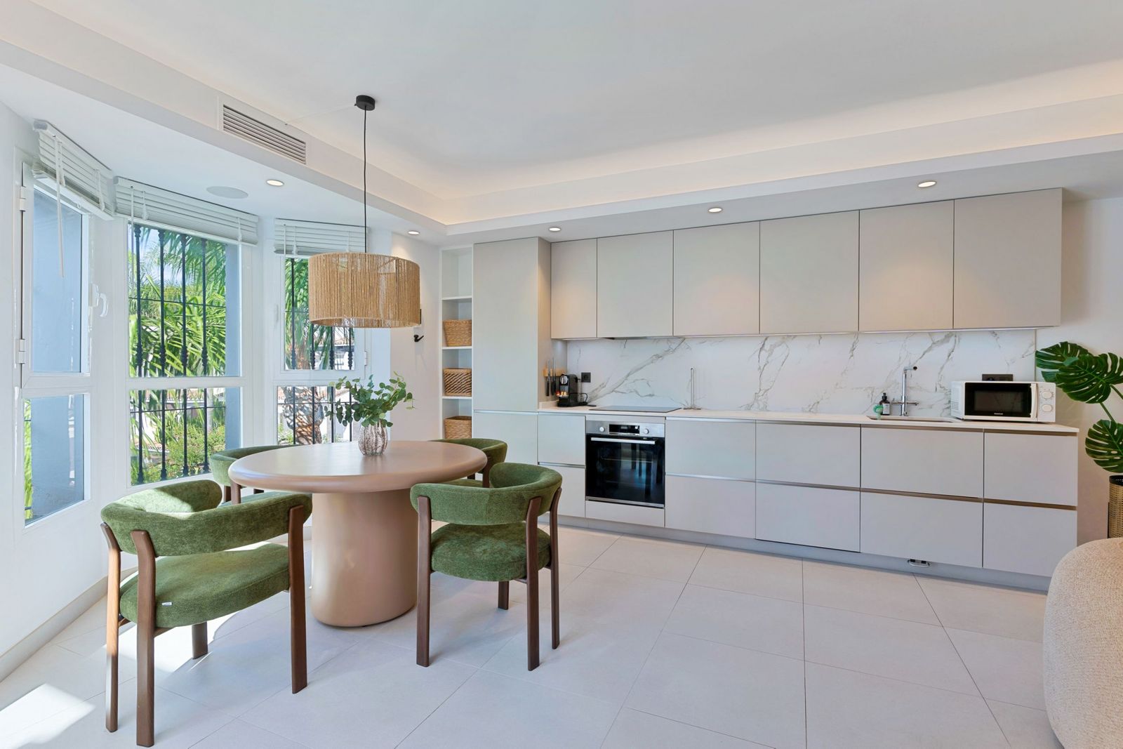 c8e9ada4bbdf27405b0330e0cb319399 - 6