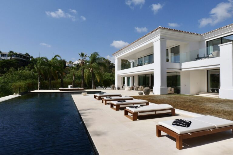 c90842b119c8905887223c4b3d0a43e4 - 2